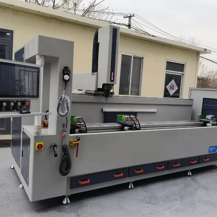 1500 mm CNC rezkalni stroj za industrijski aluminij
