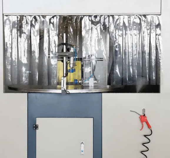 Zmogljiva industrijska žaga za zarezovanje profilov za zavese za izdelavo aluminija